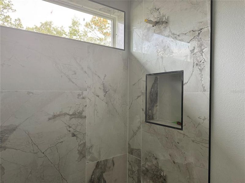 Spacious, unfurnished interior of a new home in , Ocala (Image 26).