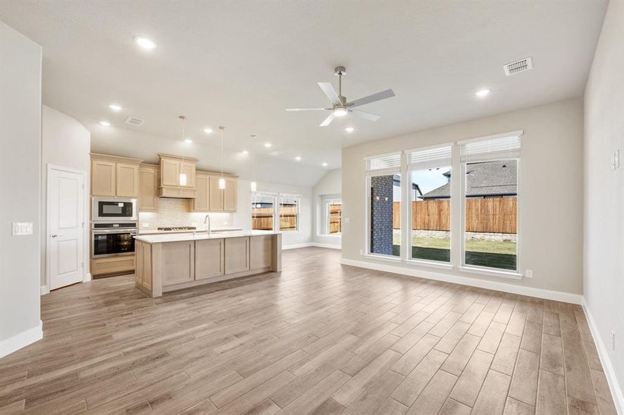Furnished interior view inside a new home in Sonoma Verde, McLendon-Chisholm (Image 13).