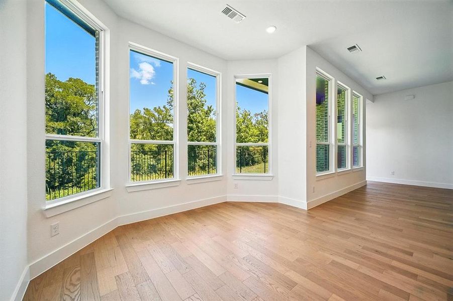 Spacious, unfurnished interior of a new home in Thompson Farms: 60ft. lots, Van Alstyne (Image 17). Spacious, unfurnished interior of a new home in Thompson Farms: 60ft. lots, Van Alstyne (Image 17).