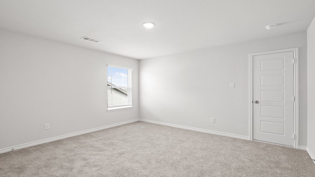 Secondary bedroom