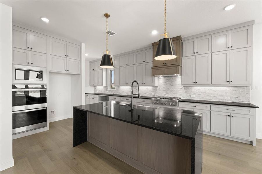 2604 Cayenne-Kitchen-2 2604 Cayenne-Kitchen-2