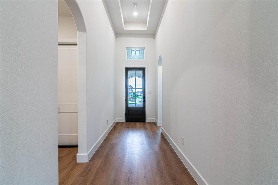 Spacious, unfurnished interior of a new home in , Heath (Image 20).