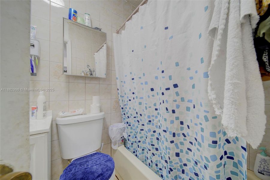 Furnished interior view inside a new home in , Miami (Image 13). Furnished interior view inside a new home in , Miami (Image 13).