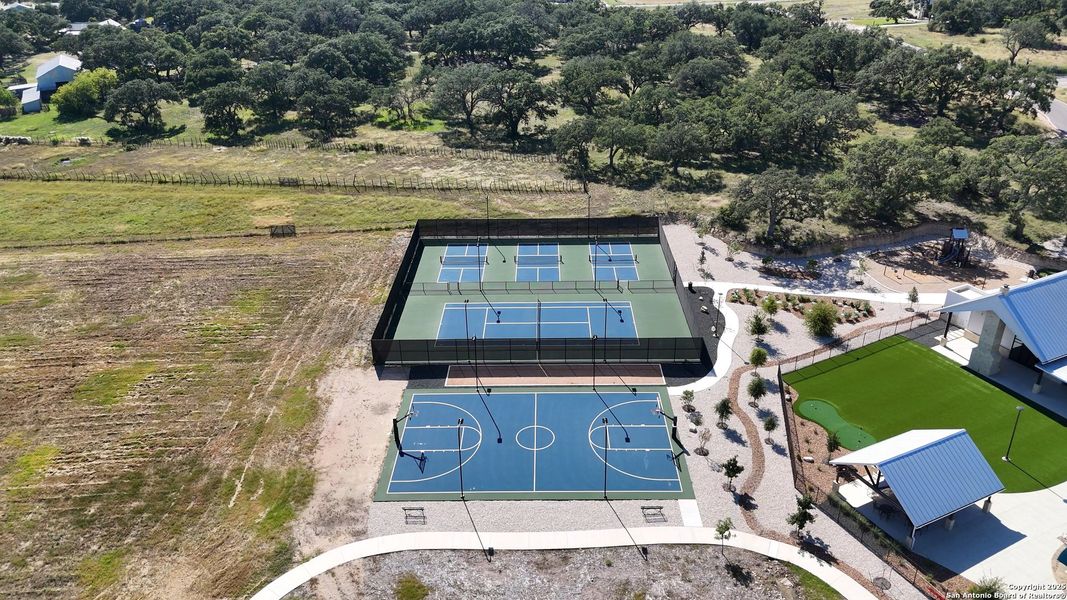 Image 14 of a home in .