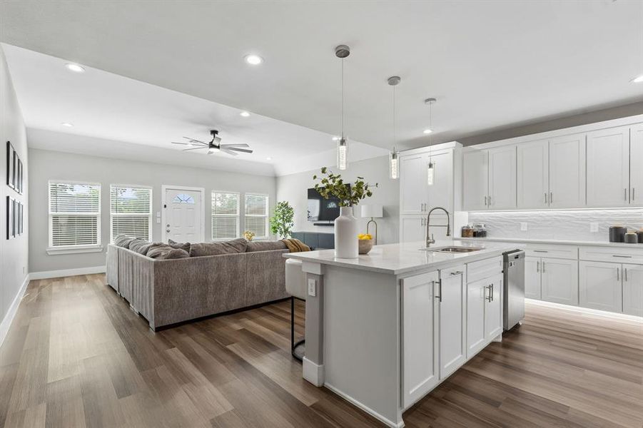 Furnished interior view inside a new home in , Dallas (Image 8).