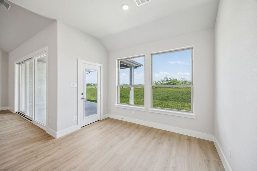 Representative unfurnished interior of a home built from the Verona by Centre Living Homes in Ellis Ranch Estates, Waxahachie (Image 28). Representative unfurnished interior of a home built from the Verona by Centre Living Homes in Ellis Ranch Estates, Waxahachie (Image 28).