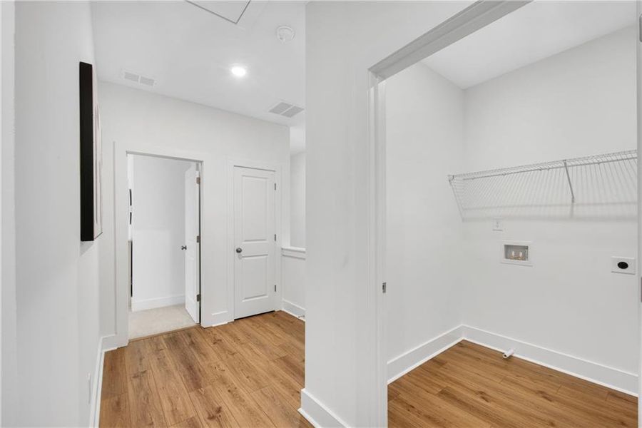 Spacious, unfurnished interior of a new home in , Suwanee (Image 20). Spacious, unfurnished interior of a new home in , Suwanee (Image 20).