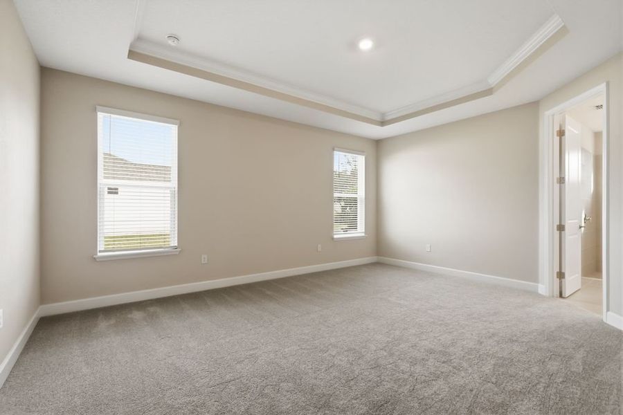 Spacious, unfurnished interior of a new home in Headwaters at Lofton Creek, Yulee (Image 19).