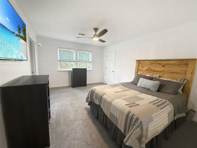 Furnished interior view inside a new home in , Brookeland (Image 12).