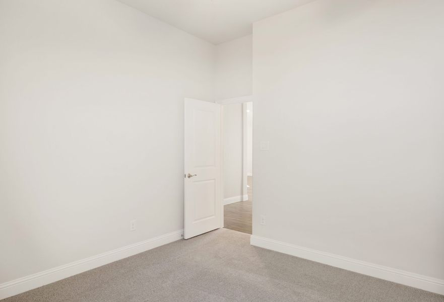 Spacious, unfurnished interior of a new home in Elevon, Lavon (Image 30).