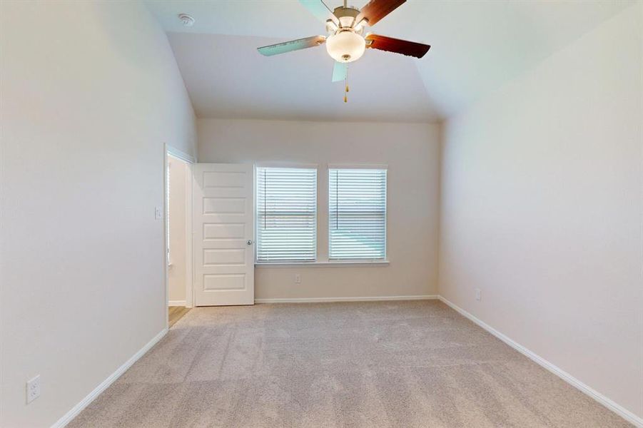 Spacious, unfurnished interior of a new home in Kings Way, Denton (Image 22). Spacious, unfurnished interior of a new home in Kings Way, Denton (Image 22).
