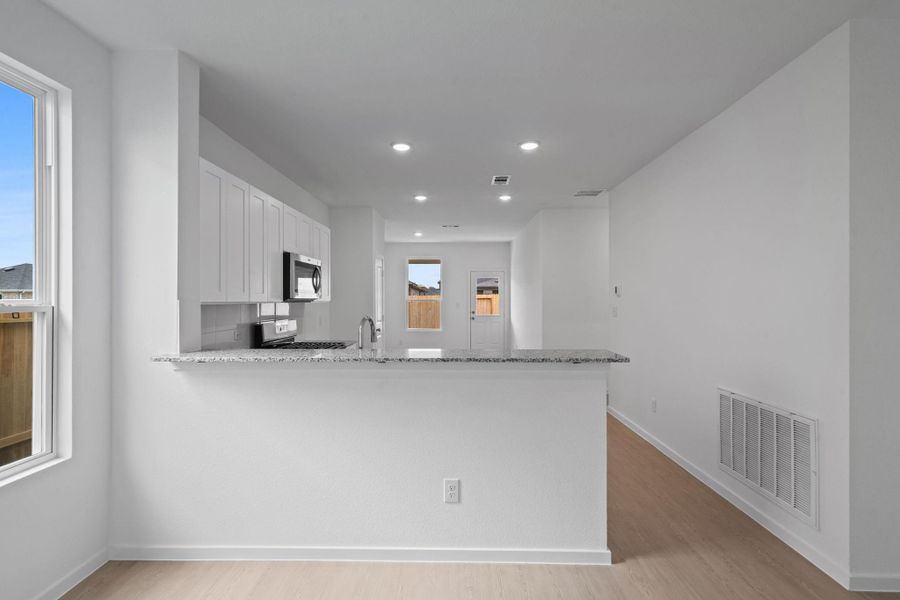 Furnished interior view inside a new home in Montgomery Bend, Montgomery (Image 7).