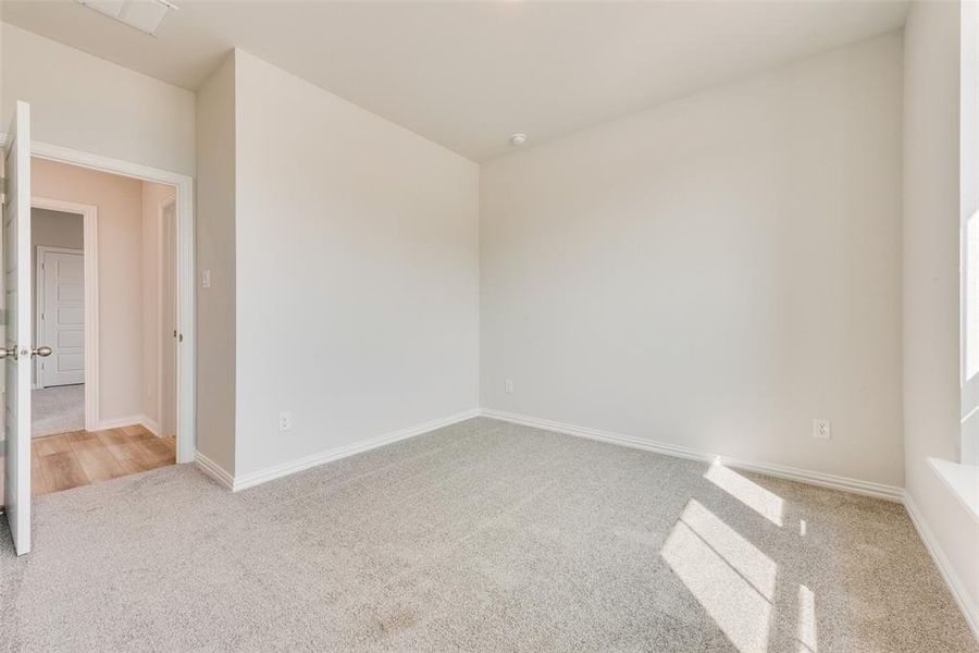 Spacious, unfurnished interior of a new home in Walden Pond, Forney (Image 26). Spacious, unfurnished interior of a new home in Walden Pond, Forney (Image 26).