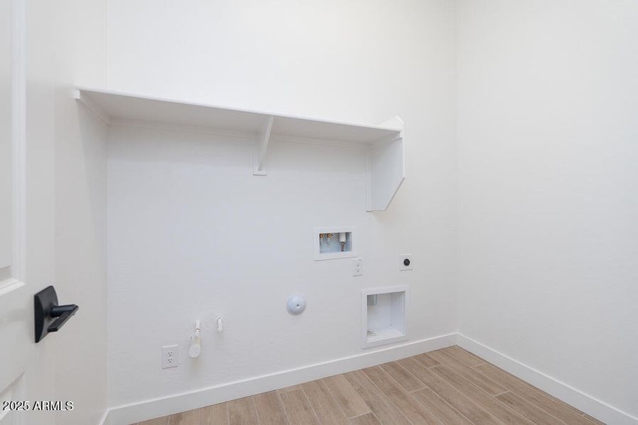 Tri Pointe Terraza 4 - Laundry-1MLS Tri Pointe Terraza 4 - Laundry-1MLS