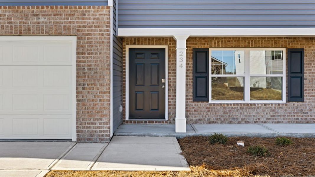 Exterior details and patio area of a home in Cedar Gap, Fountain Inn (Image 3).