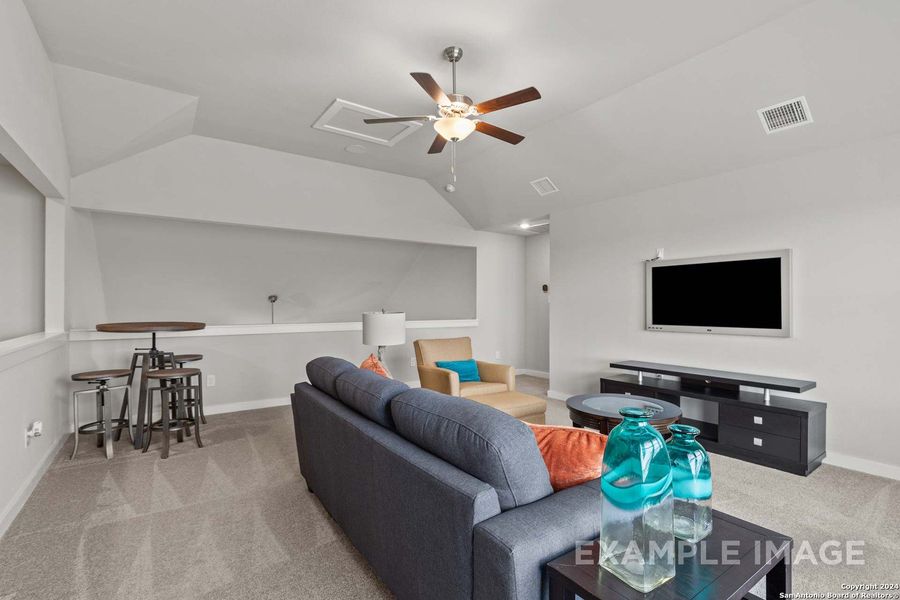 Furnished interior view inside a new home in Hannah Heights, Seguin (Image 28).