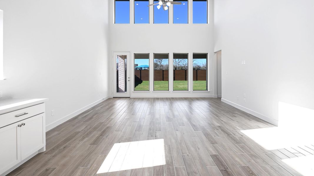 Spacious, unfurnished interior of a new home in Juniper Springs, Lockhart (Image 21).