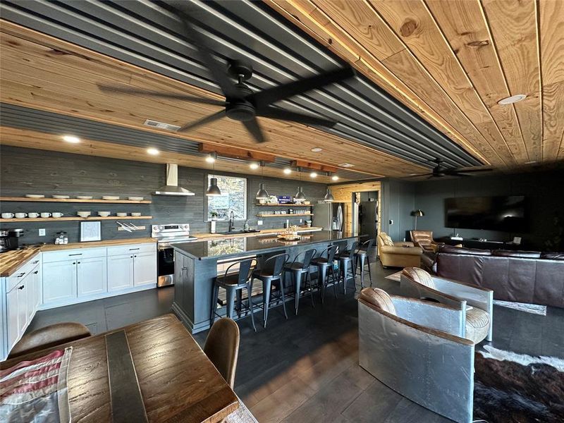 Community amenities in , Breckenridge (Image 16).