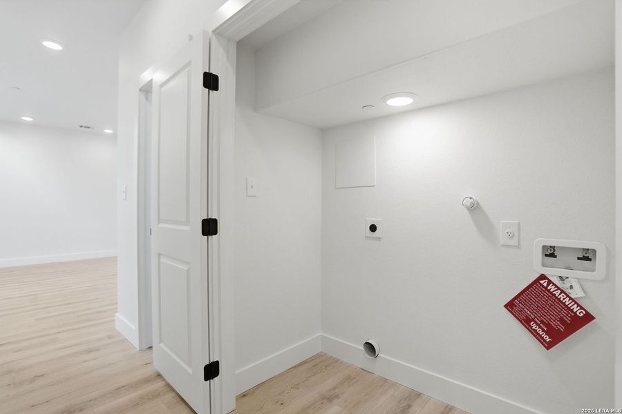 Image 5 of a home in .