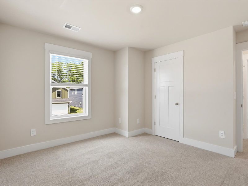 Spacious, unfurnished interior of a new home in Crossing at Abner Creek, Greer (Image 19). Spacious, unfurnished interior of a new home in Crossing at Abner Creek, Greer (Image 19).