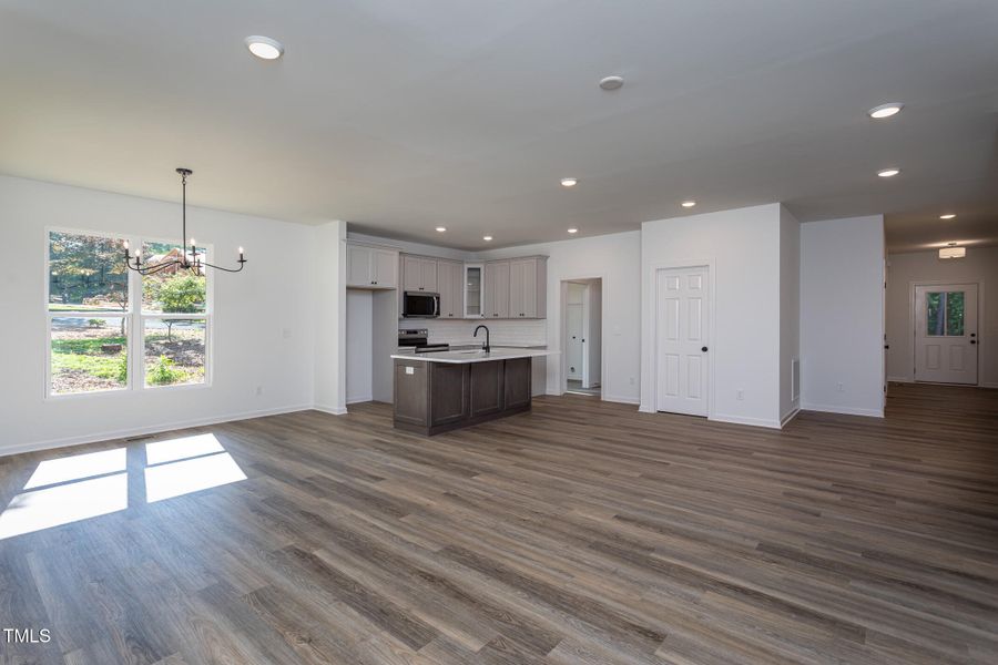 coleman-6069-jones-20 coleman-6069-jones-20