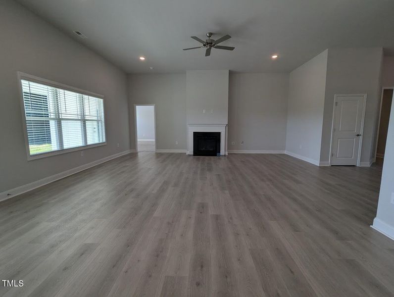 model home family room model home family room