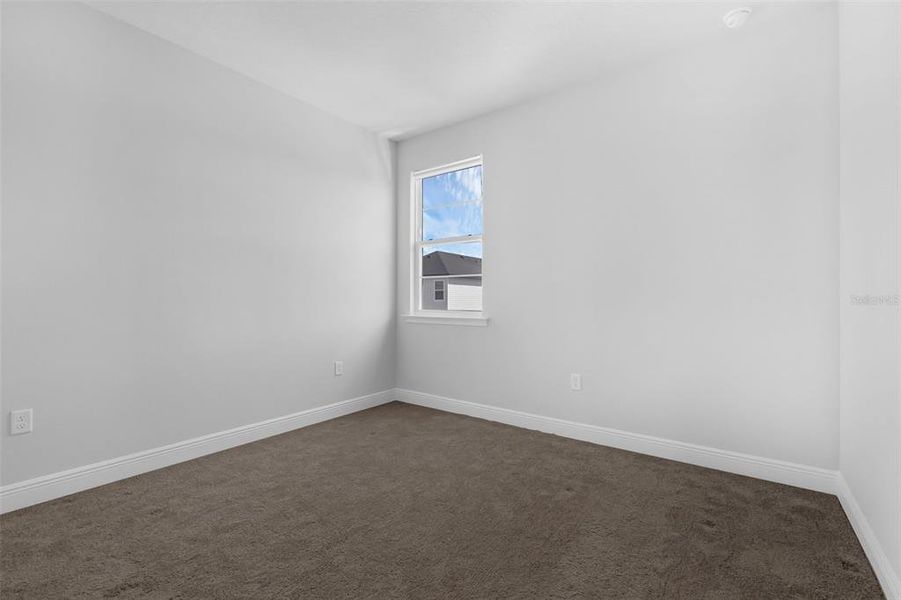 Spacious, unfurnished interior of a new home in , St. Cloud (Image 19).