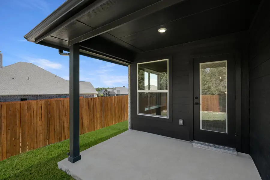 Exterior details and patio area of a home in Waterford Park, Weatherford (Image 3). Exterior details and patio area of a home in Waterford Park, Weatherford (Image 3).