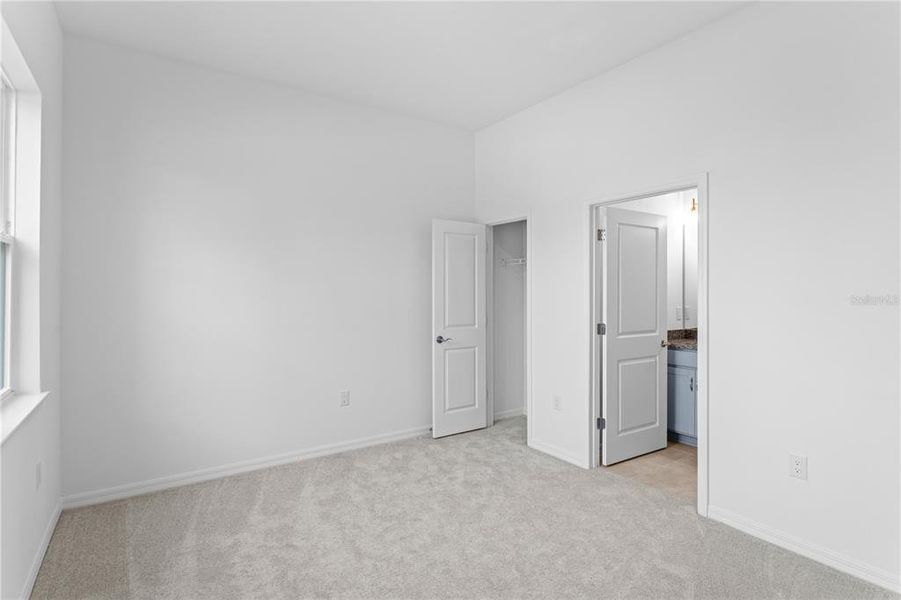 Spacious, unfurnished interior of a new home in , Tampa (Image 46). Spacious, unfurnished interior of a new home in , Tampa (Image 46).