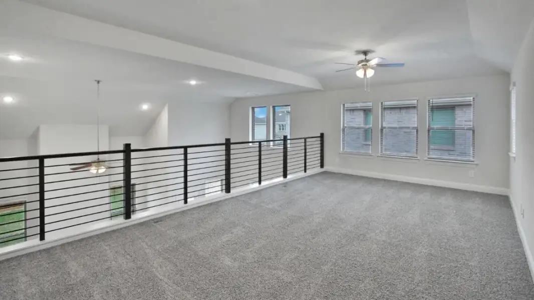 Representative unfurnished interior of a home built from the Englewood by D.R. Horton in White Rock Trail Addition, Dallas (Image 19). Representative unfurnished interior of a home built from the Englewood by D.R. Horton in White Rock Trail Addition, Dallas (Image 19).