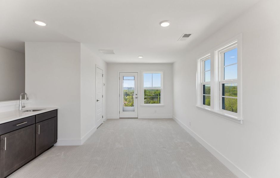 Spacious, unfurnished interior of a new home in Skyline, Nashville (Image 18). Spacious, unfurnished interior of a new home in Skyline, Nashville (Image 18).