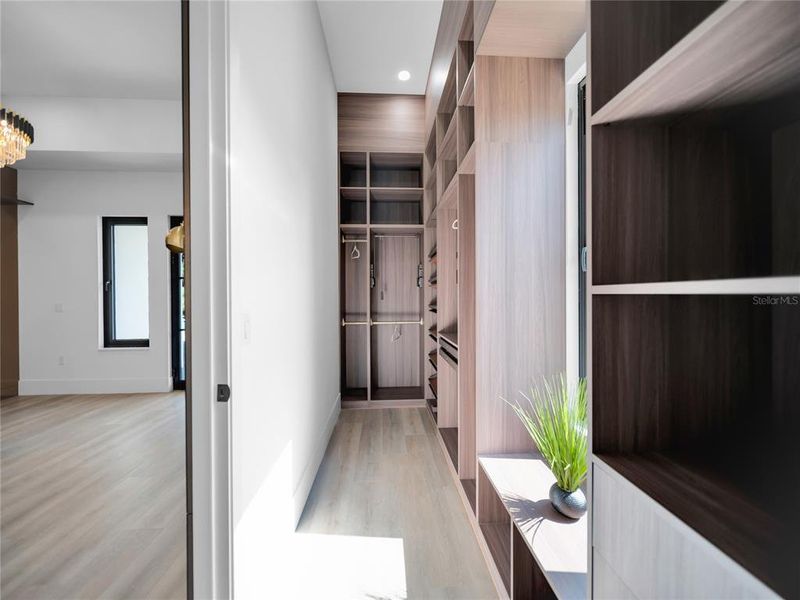 Furnished interior view inside a new home in , Clermont (Image 11).