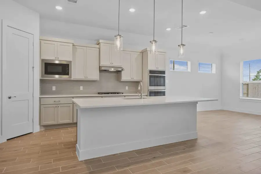 Furnished interior view inside a new home in Grange, Katy (Image 7).