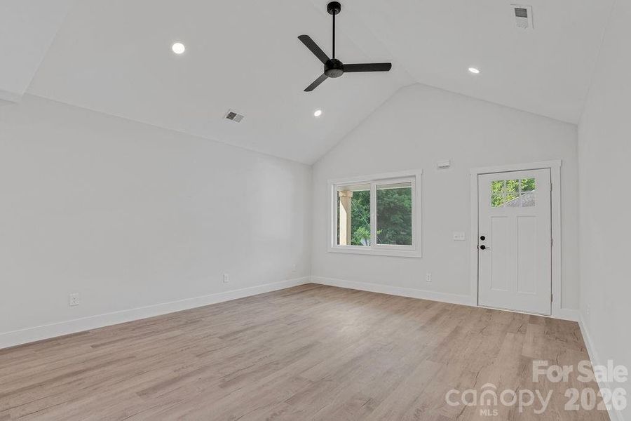 Spacious, unfurnished interior of a new home in , Lincolnton (Image 23). Spacious, unfurnished interior of a new home in , Lincolnton (Image 23).
