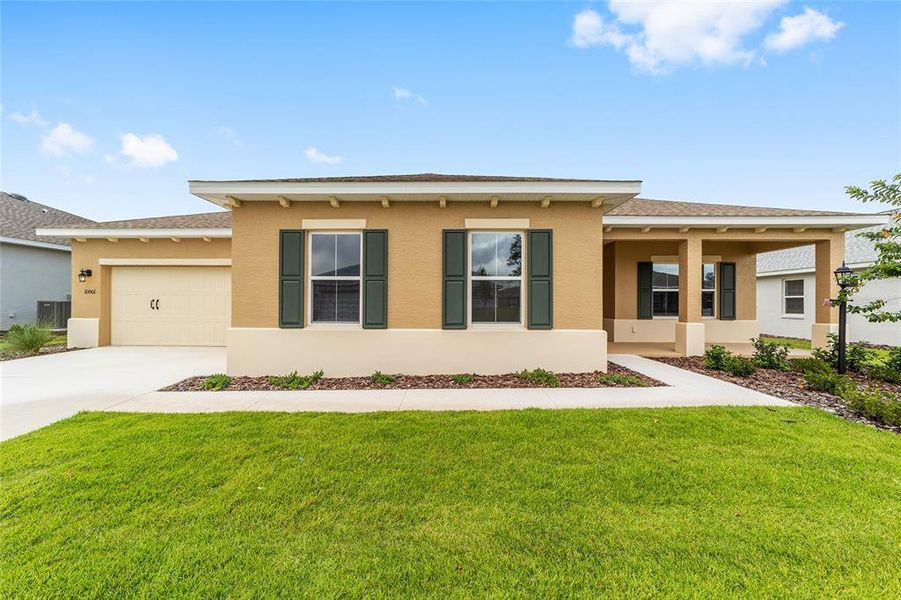 Exterior details and patio area of a home in , Ocala (Image 21). Exterior details and patio area of a home in , Ocala (Image 21).