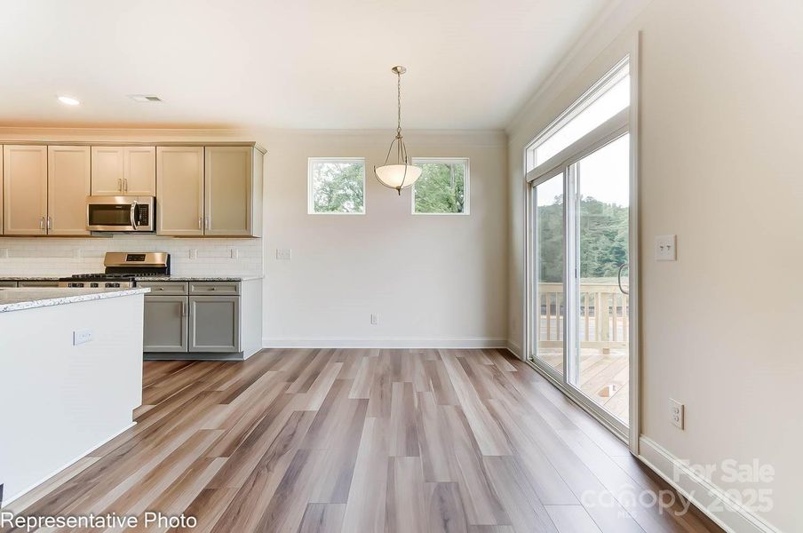 Spacious, unfurnished interior of a new home in Ashton Park, Monroe (Image 19).