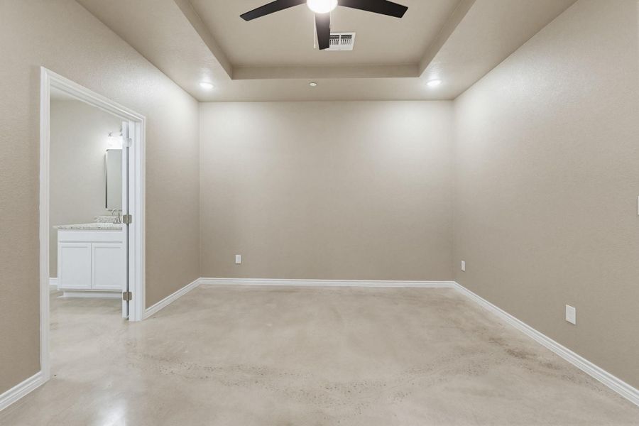 Spacious, unfurnished interior of a new home in , Copperas Cove (Image 23). Spacious, unfurnished interior of a new home in , Copperas Cove (Image 23).