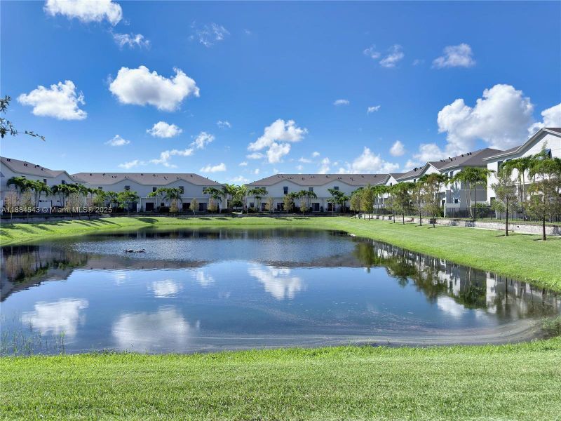 Image 36 of a home in .