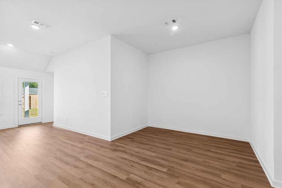 Spacious, unfurnished interior of a new home in Magnolia Ridge, Magnolia (Image 21). Spacious, unfurnished interior of a new home in Magnolia Ridge, Magnolia (Image 21).