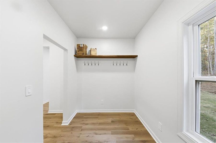 Spacious, unfurnished interior of a new home in , Whitesburg (Image 34).