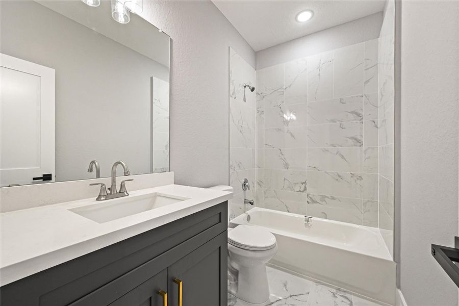 Bathroom Room #2