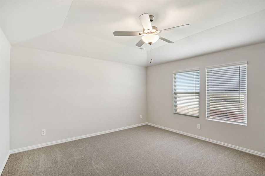 Photo is not of the actual home, but is an inspirational photo of builder’s model home and may depict options, furnishings, and/or decorator features that are not included. Photo is not of the actual home, but is an inspirational photo of builder’s model home and may depict options, furnishings, and/or decorator features that are not included.