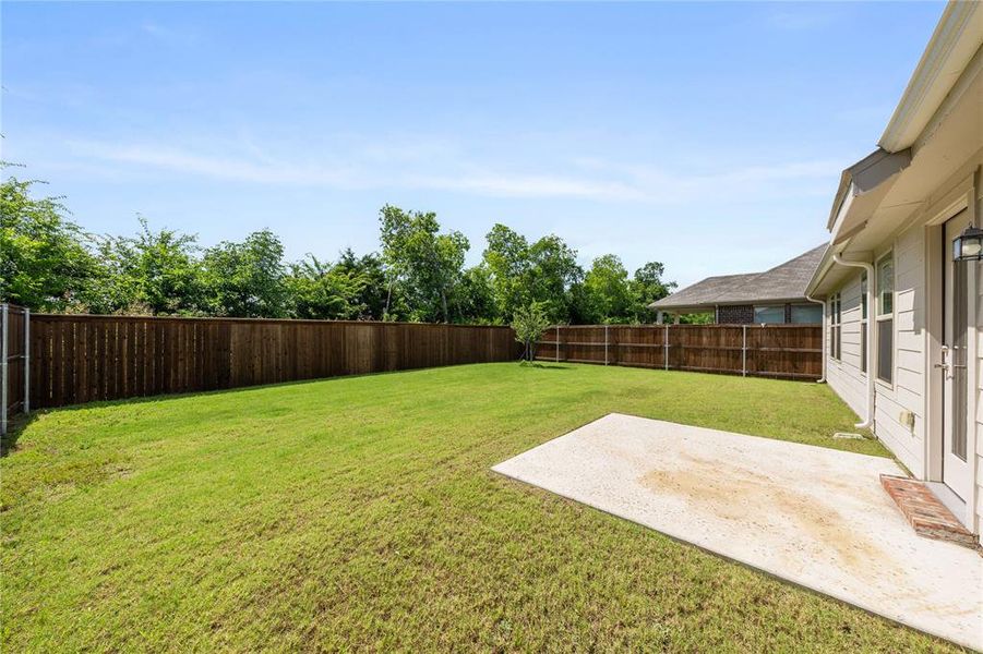 Exterior details and patio area of a home in Lakehaven - Signature Series, Farmersville (Image 3). Exterior details and patio area of a home in Lakehaven - Signature Series, Farmersville (Image 3).
