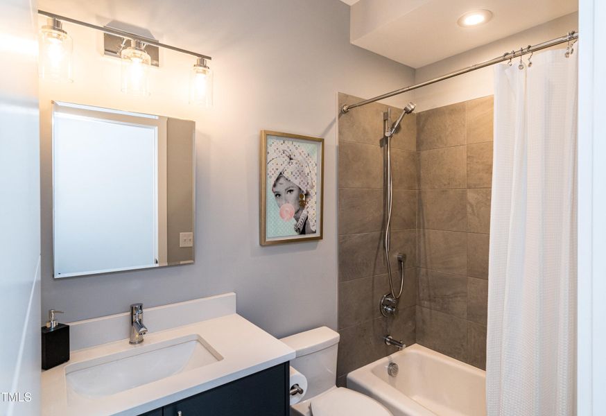 Full Bath with Quartz and Tile