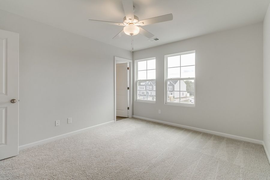 Spacious, unfurnished interior of a new home in Haynes Park, Columbia (Image 19).