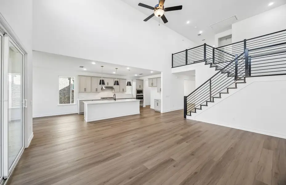 Spacious, unfurnished interior of a new home in Wellington, Fort Worth (Image 26).