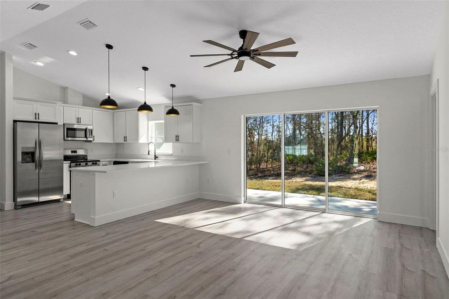 Spacious, unfurnished interior of a new home in , Brooksville (Image 29).