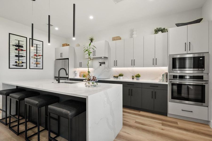 Furnished interior view inside a new home in , Dallas (Image 24). Furnished interior view inside a new home in , Dallas (Image 24).