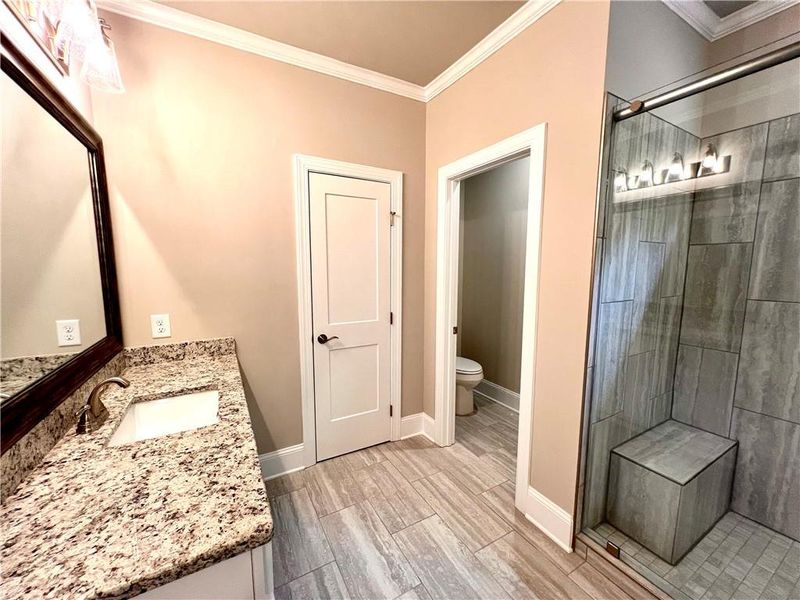 Furnished interior view inside a new home in , Jefferson (Image 4).