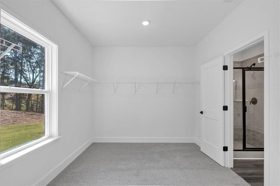 Spacious, unfurnished interior of a new home in Tuscany Hills, Douglasville (Image 16).